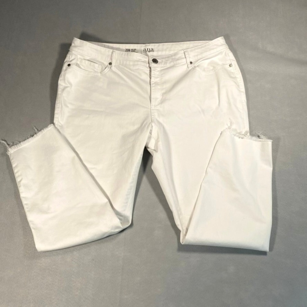 A.N.A White Women's Slim Straight Jeans - Picture 2 of 12
